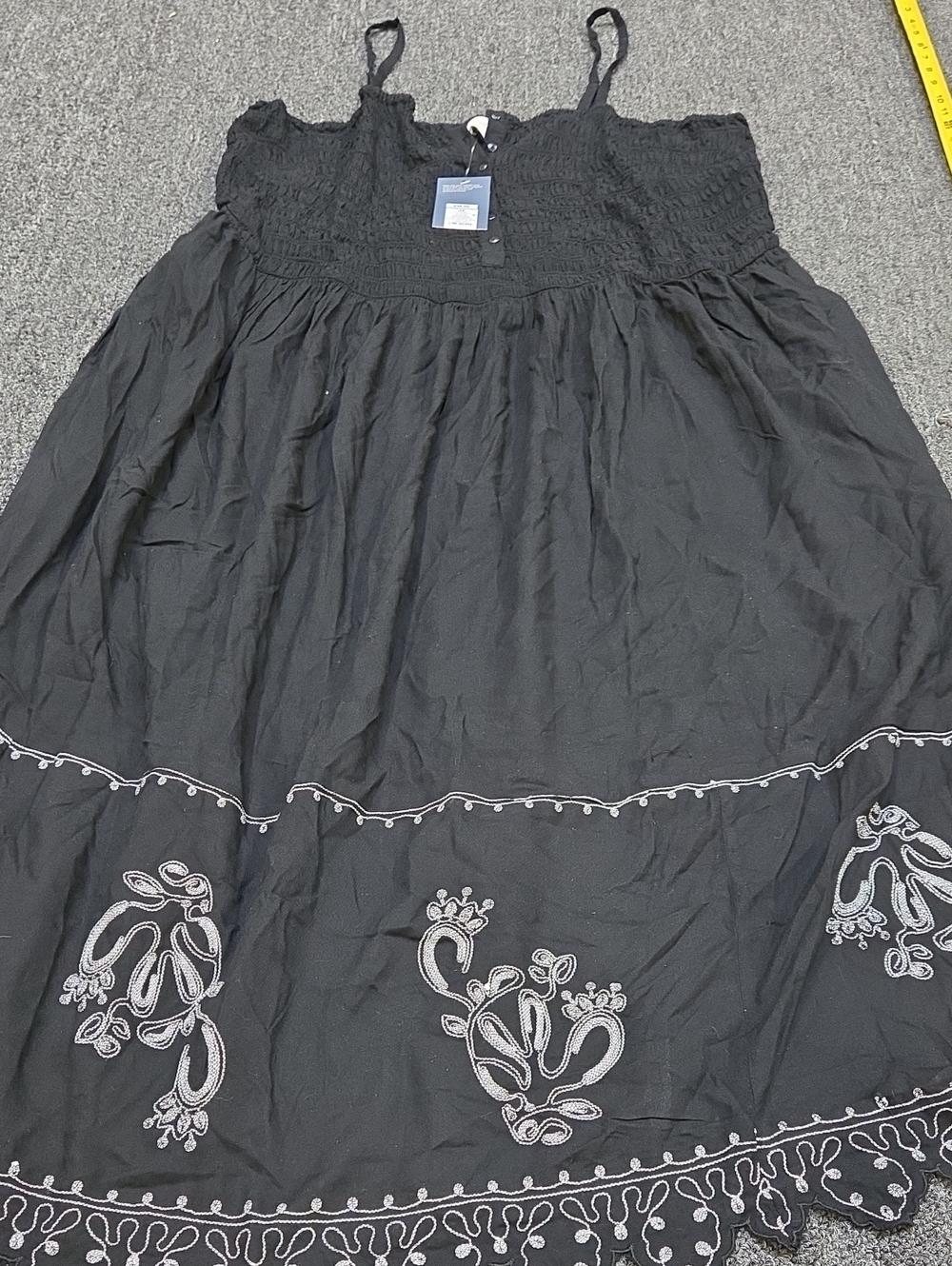 (#4C) Universal Thread Black Spaghetti-Strap Embroidered Summer Dress